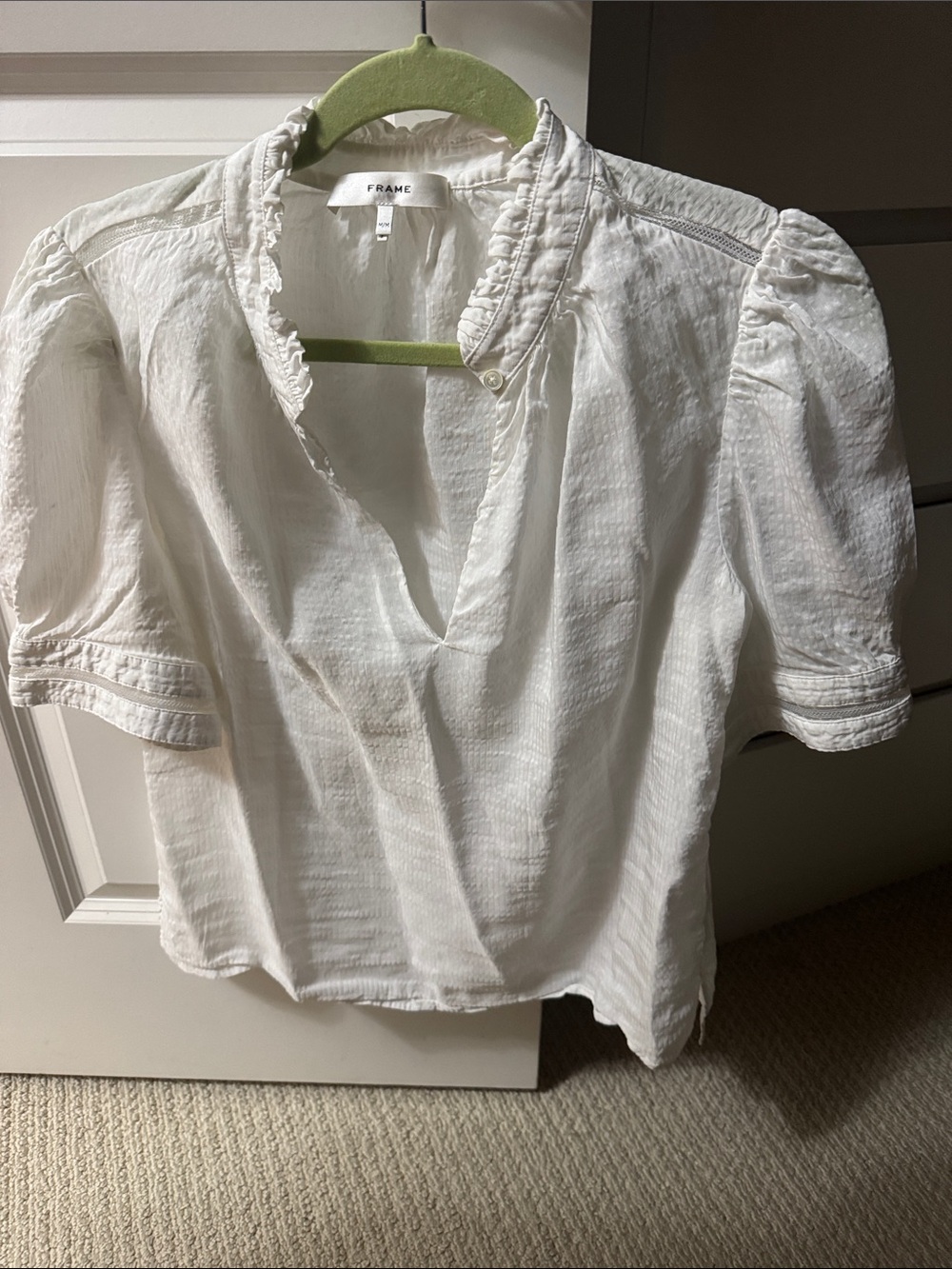 Frame White Ruffled V-Neck Puff Sleeve Blouse